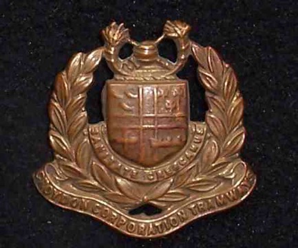 Croydon Corporation Tramways cap badge