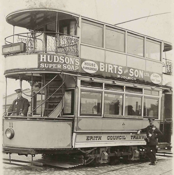 Erith Council Tramways No 11 and crew