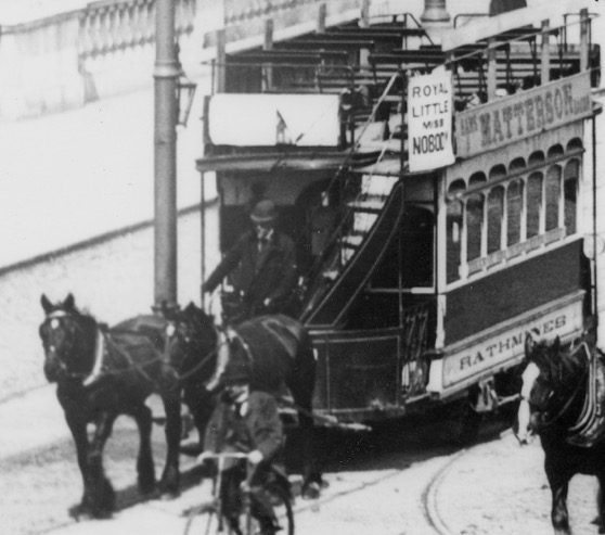 Dublin United Tramways horse tram on O'Connell Bridge