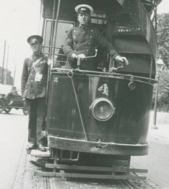 Colchester Corporation Tram No 4 and crew
