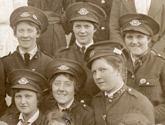 Edinburgh and District Tramways Great War conductresses