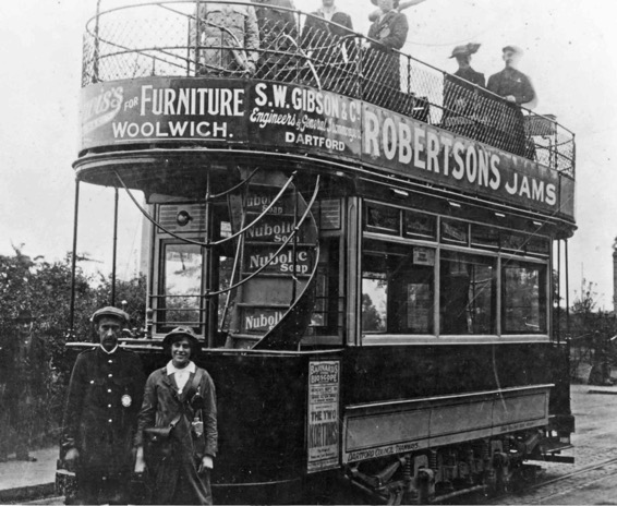 Dartford Council Light Railways Great War tramc rew at Horns Cross