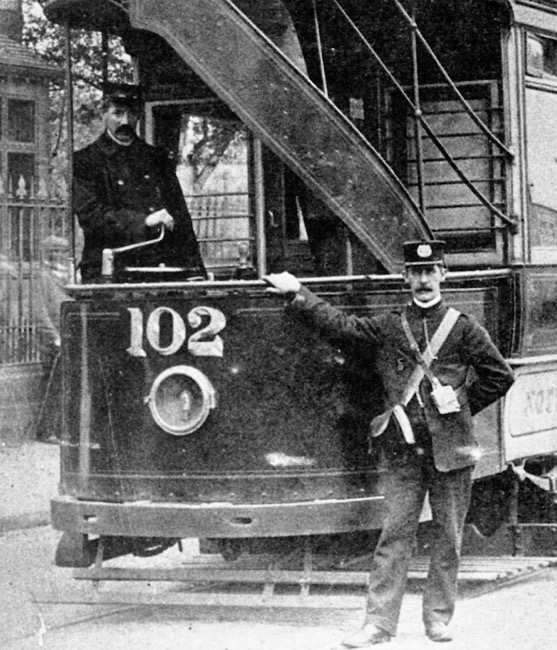 Nottingham Corporatuon Tramways Tram No 102 and crew