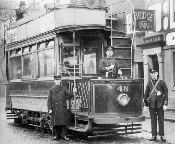 Oldham Corporation Tramways tram 48 and crew