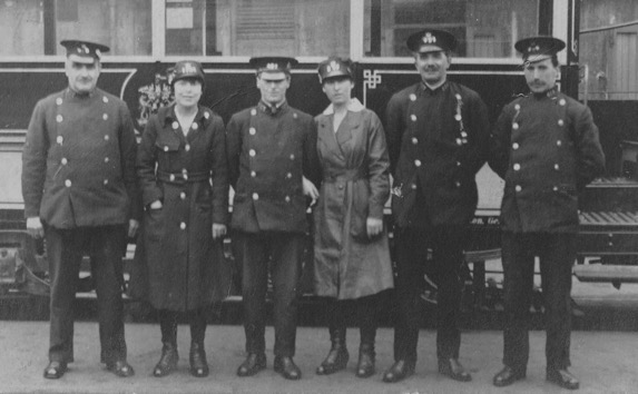 Newcastle Corporation Tramways conductress and motormen, Great War