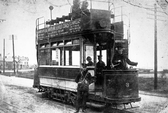 Tynemouth and District Tramways crew with Tramcar No 3 Whitley Bay 1915