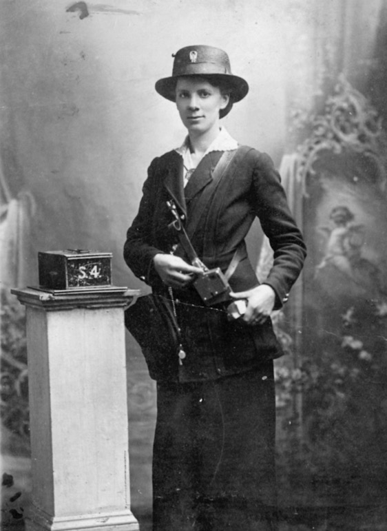 Worcester Electric Tramways Great War conductress