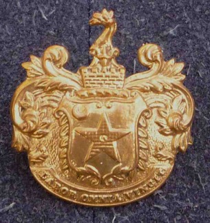 AShton under Lyne Corporation Tramways cap badge