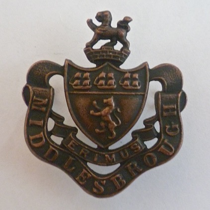 Middlesbrough Corporation Tramways inspector's cap badge