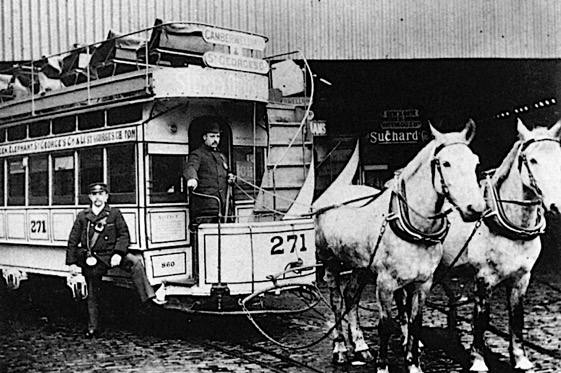 London Tramways Co tram No 271 and crew
