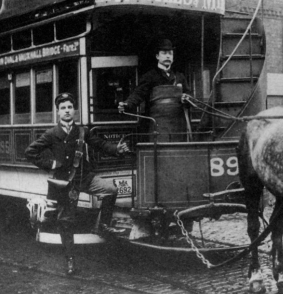 London Tramways Co tram No 895 and crew